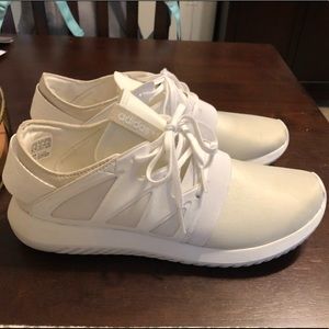 Women’s adidas shoe